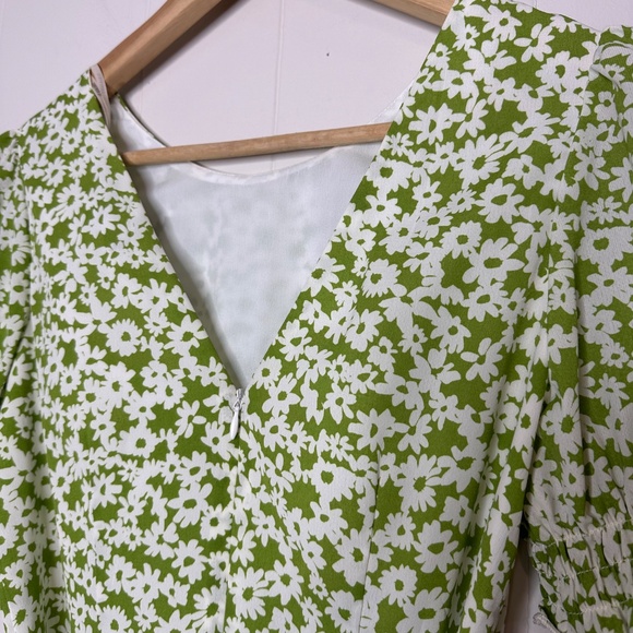 NWT Forever 21 Cute Summer dress, Size XS-S floral green - Picture 5 of 16